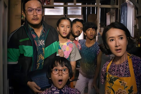Keluarga Super Irit